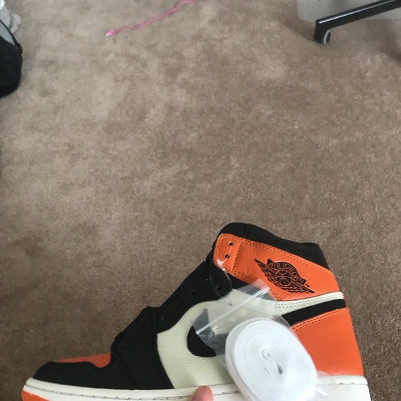 Size 9 vnds shattered backboards - Picture 9 of 10
